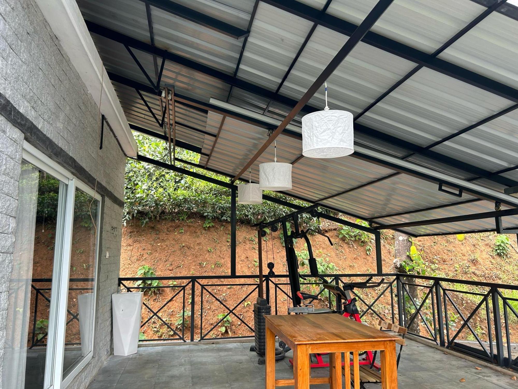 Appartamento Kv By Halcyon Traveltech Anachal Esterno foto