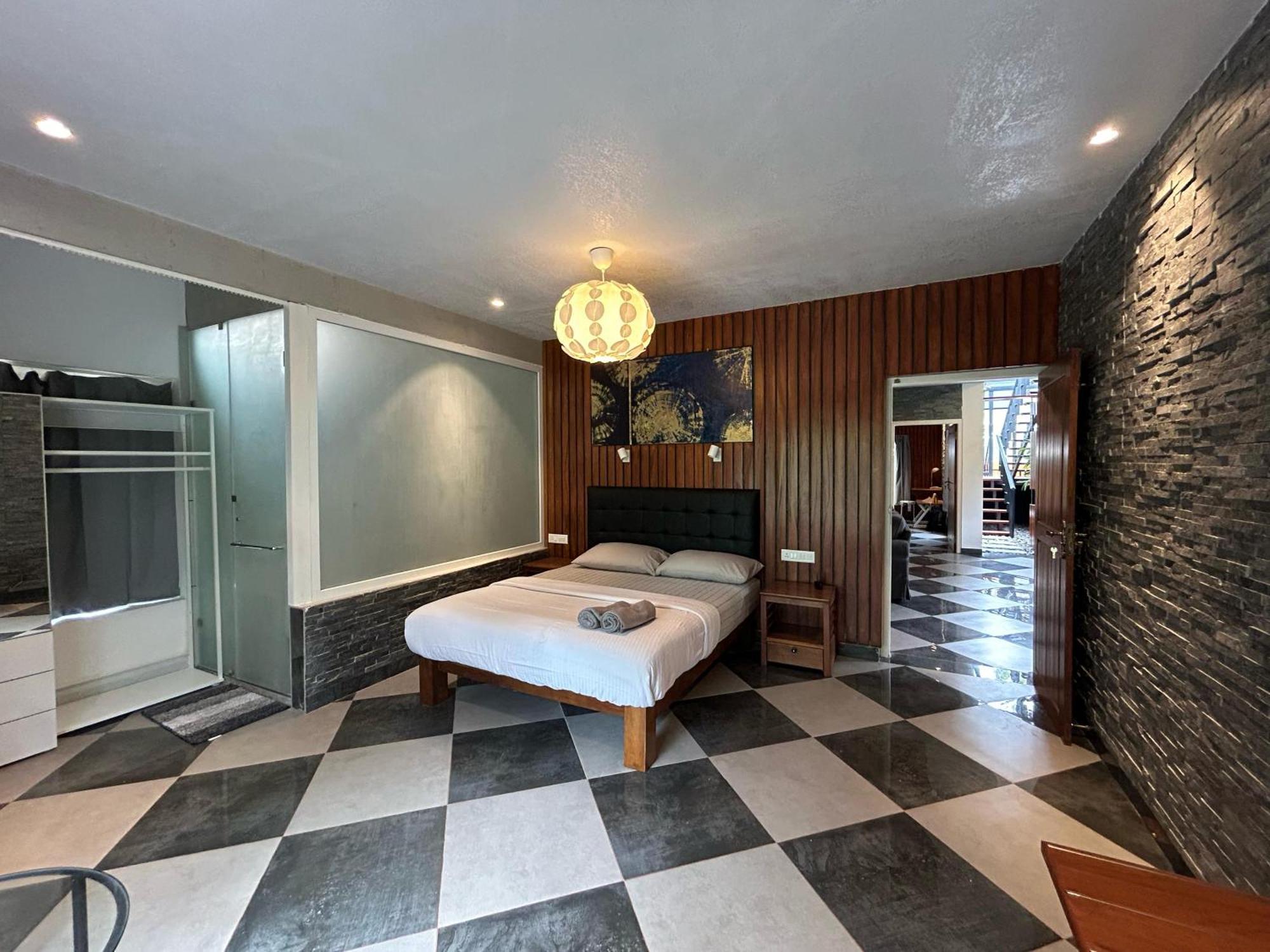 Appartamento Kv By Halcyon Traveltech Anachal Esterno foto